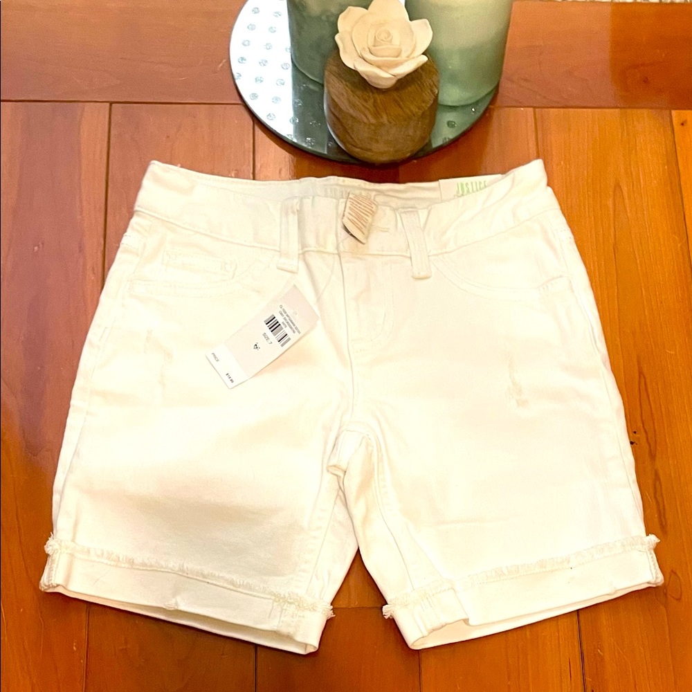 Justice girls Bermuda shorts.. Brand new with tags